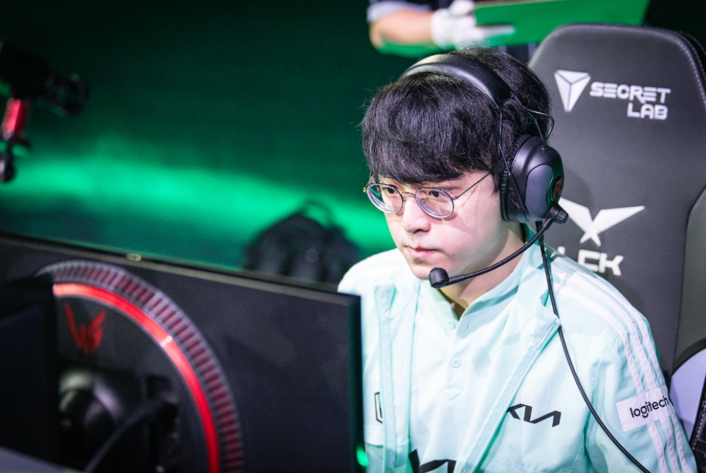 开云体育-DK决赛横扫TES，ShowMaker神级操作的简单介绍