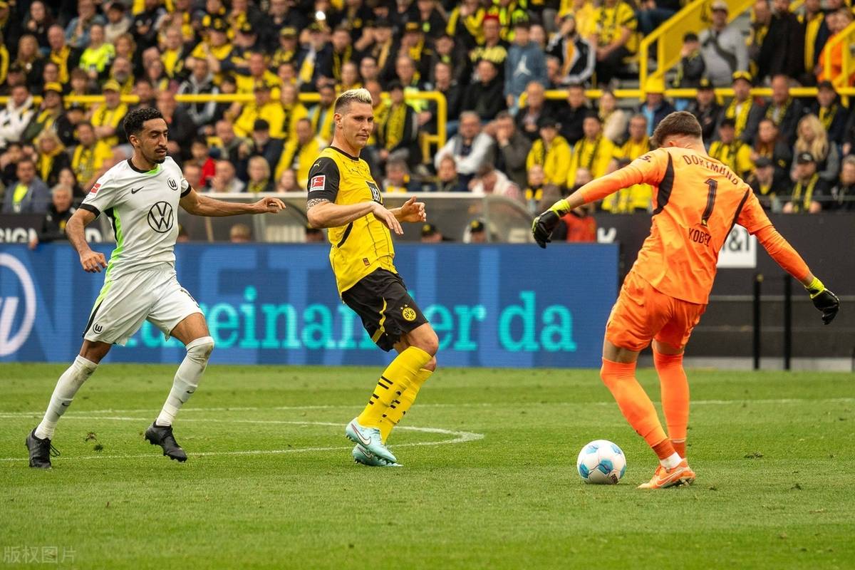 切尔西门将完成多次关键扑救 切尔西门将完成多次关键扑救