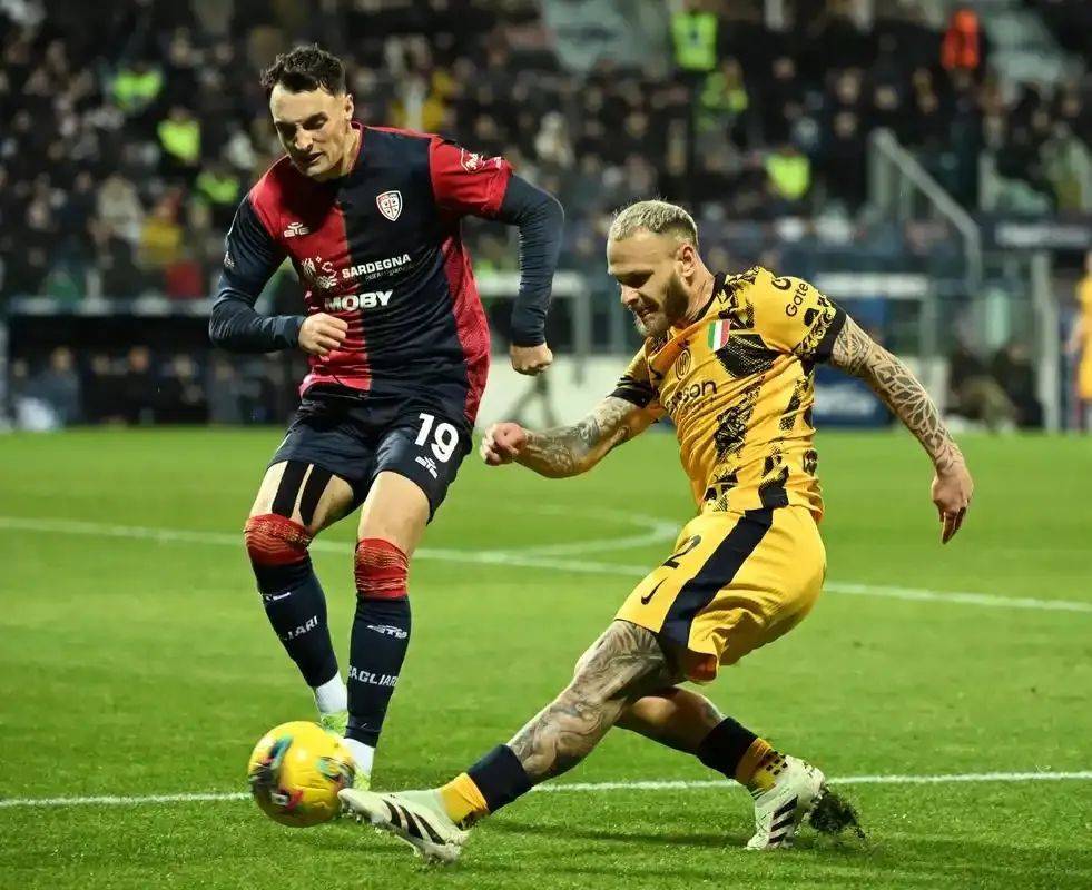 开云体育下载-国际米兰主场不敌卡利亚里，遭遇失利的简单介绍