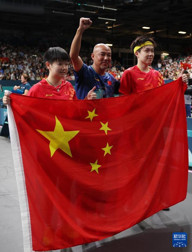 开云体育入口-运动员勇敢征战，为国争光实至名归