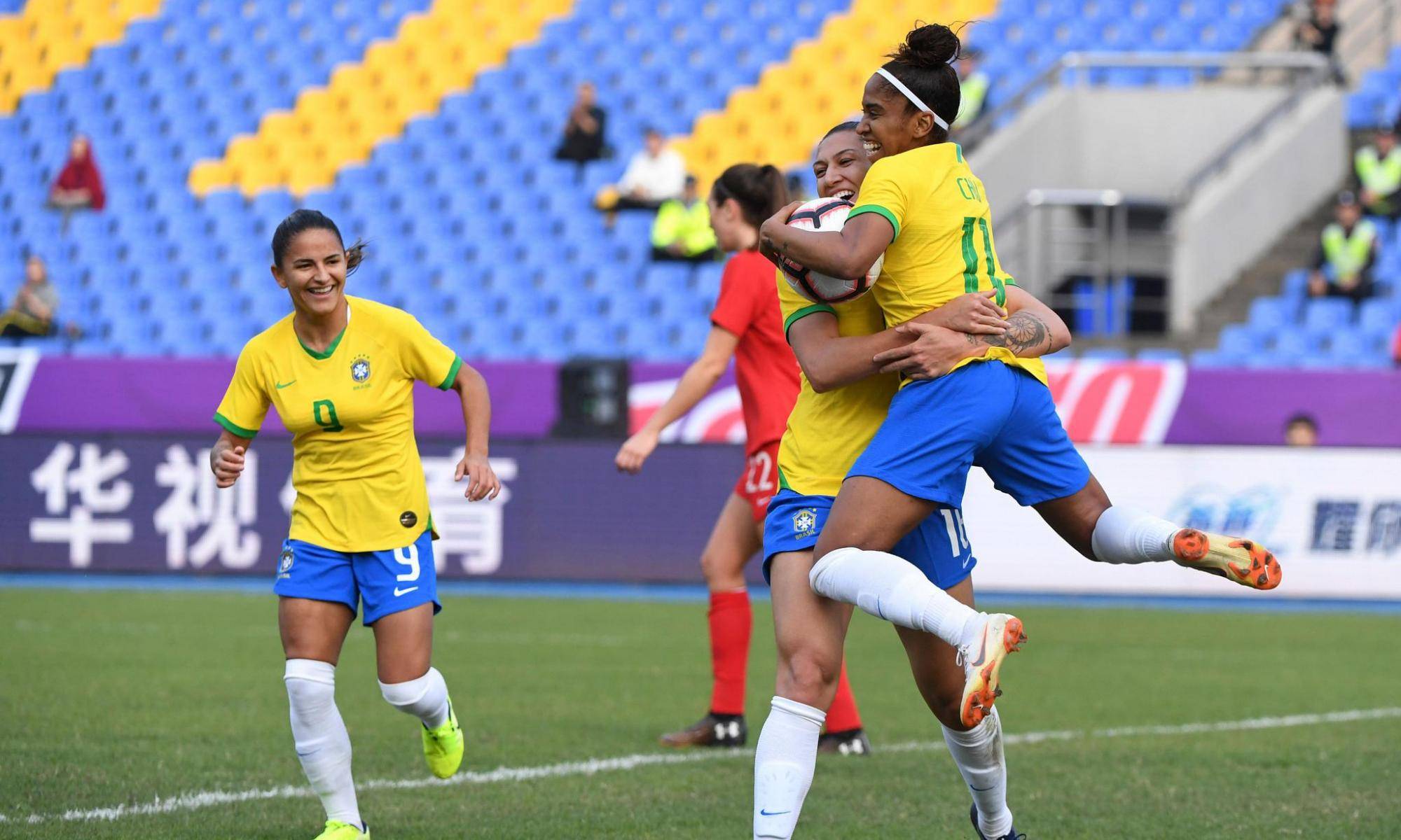 瑞典队在客场比赛中展现出坚强意志