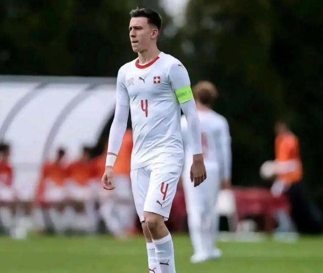 佛罗伦萨青训培养成果喜人,越来越多年轻球员跻身一线队的简单介绍 佛罗伦萨青训培养成果喜人,越来越多年轻球员跻身一线队的简单介绍