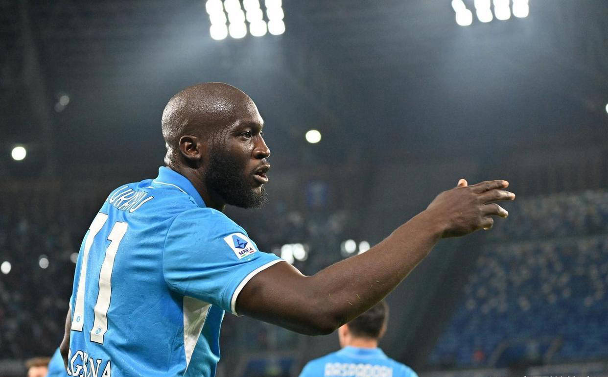 关于那不勒斯连败冲击冠军席位,困难重重的信息 关于那不勒斯连败冲击冠军席位,困难重重的信息