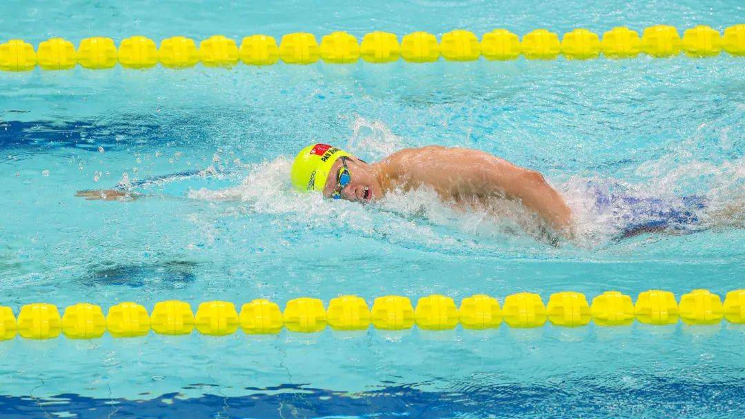 关于游泳男子仰泳比赛完美终结,美国选手获得金牌的信息 关于游泳男子仰泳比赛完美终结,美国选手获得金牌的信息