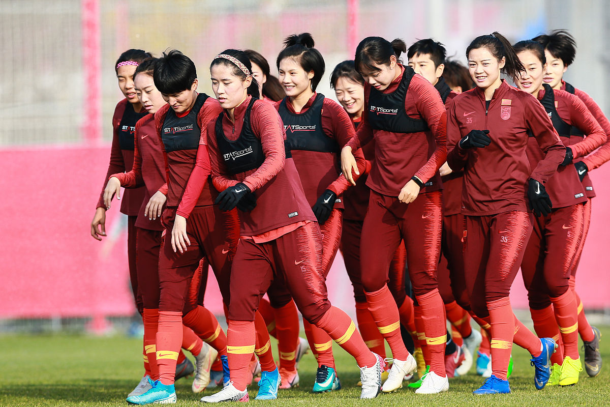 开云体育入口-包含国际青年女足比赛掀起热潮，选手们斗志昂扬展现实力的词条