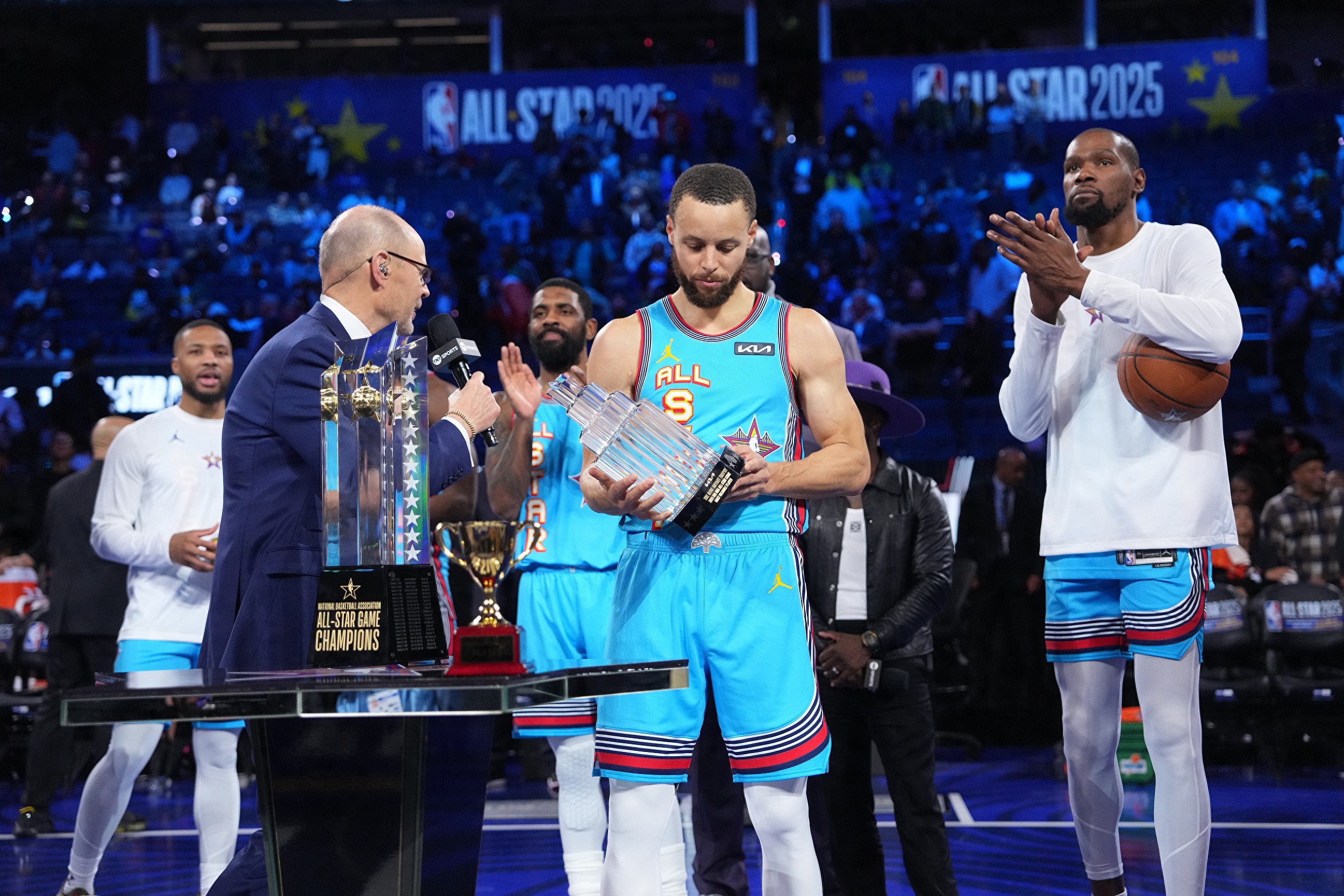 本轮焦点:詹姆斯夺冠,出线形势明朗的简单介绍 本轮焦点:詹姆斯夺冠,出线形势明朗的简单介绍