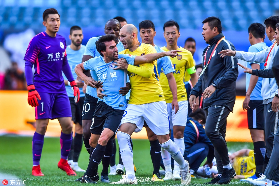 开云平台-江苏苏宁主场不敌大连一方，遭遇不利的简单介绍