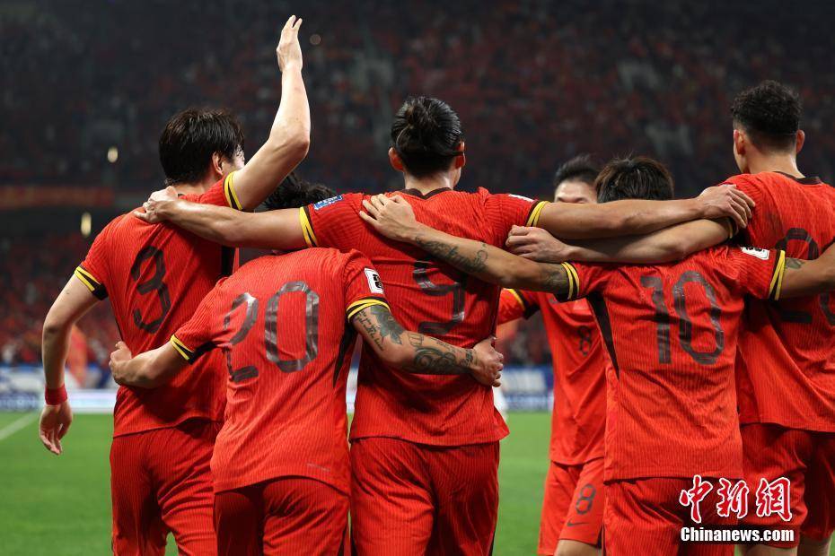 中国足球队在世预赛中斩获胜利 中国足球队在世预赛中斩获胜利
