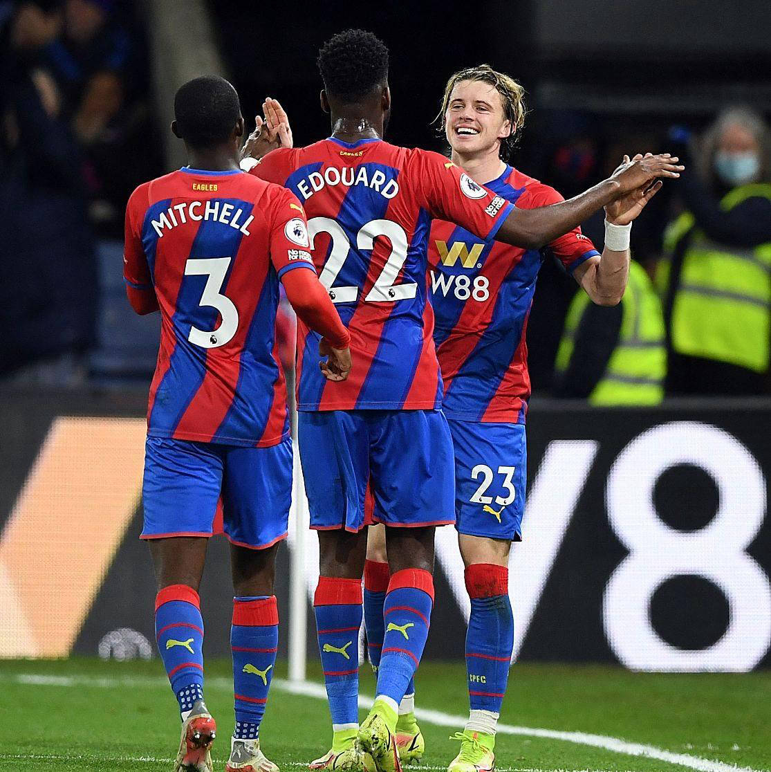 关于水晶宫客场惊险胜出,赢得重要三分的信息 关于水晶宫客场惊险胜出,赢得重要三分的信息