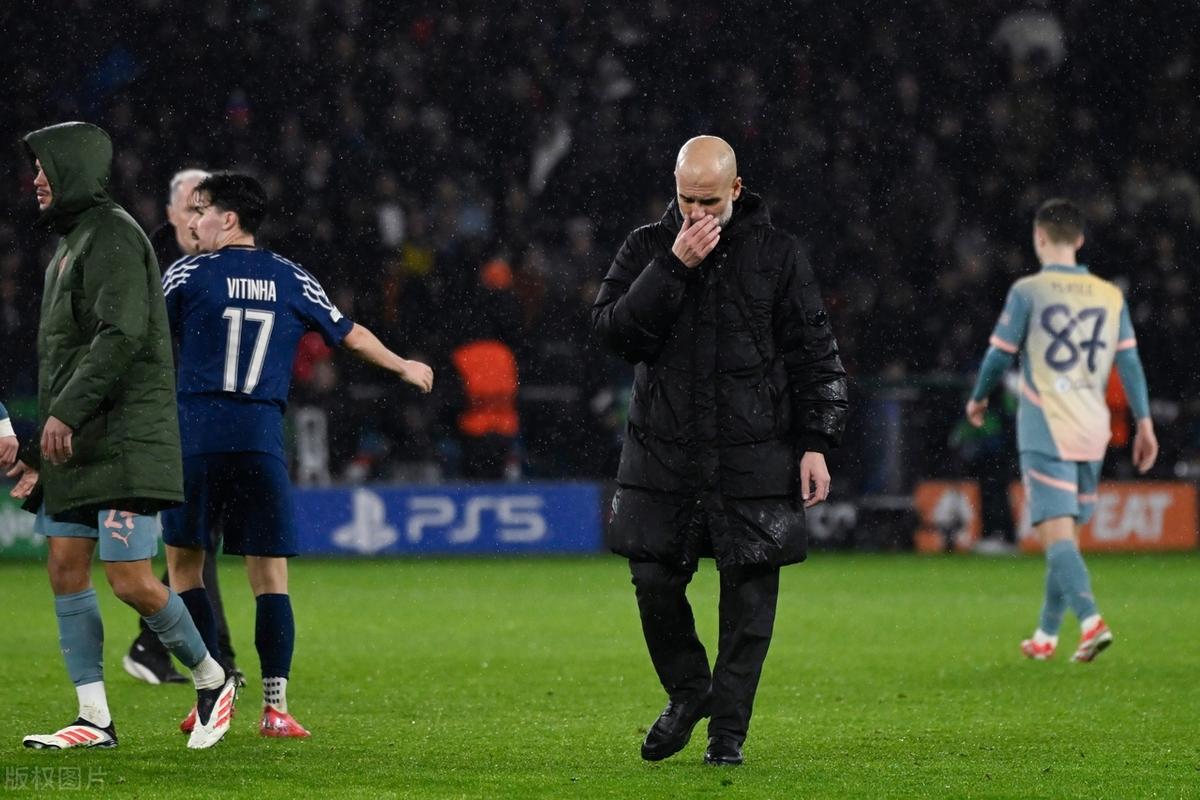 开云体育下载-曼城轻松战胜对手，豪取胜利晋级