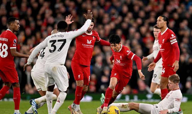 利物浦逆袭战平皇马，小组排名岌岌可危的简单介绍