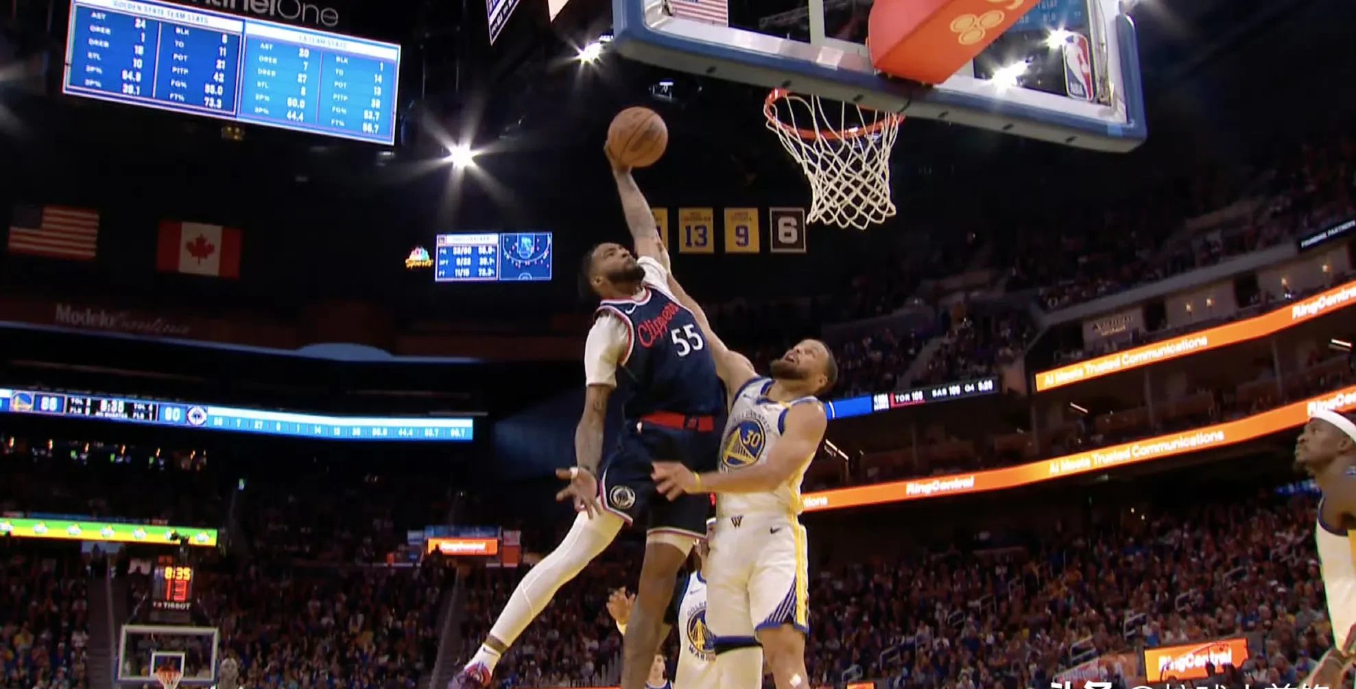 76人遭遇三连败,西蒙斯受伤 76人遭遇三连败,西蒙斯受伤