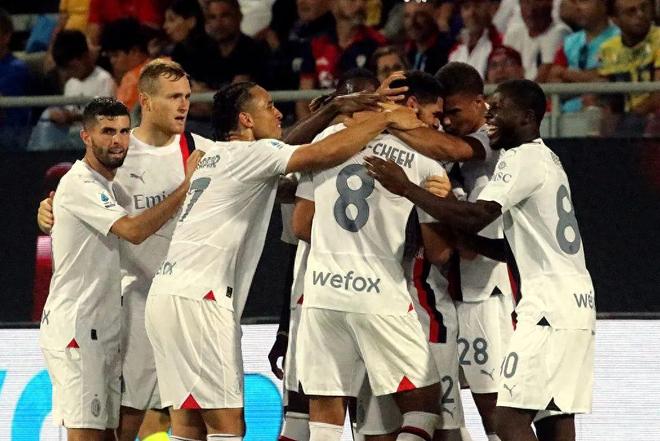 乌拉圭翻盘AC米兰，马丁内利惊艳四座