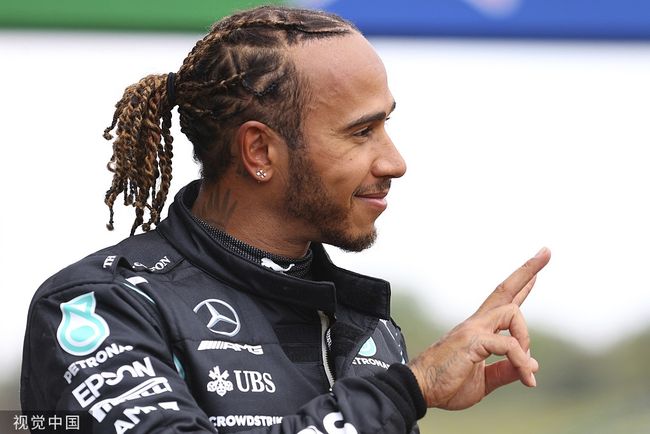 开云体育入口-红牛二队鏖战威廉姆斯，佩雷兹状态火热