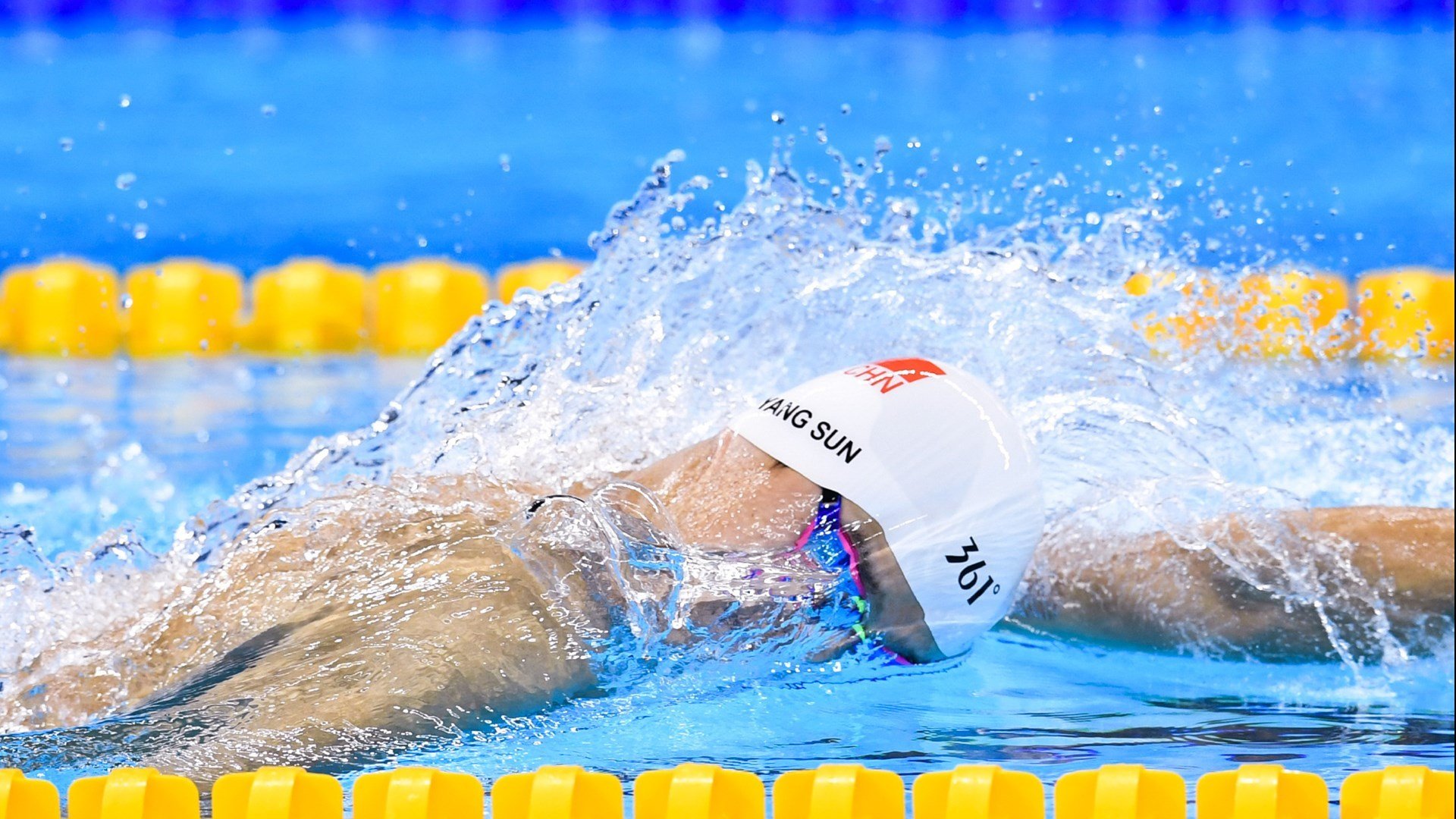 开云体育APP下载-世界排名争夺战之夜，楚阿梅尼压力下完成爆发