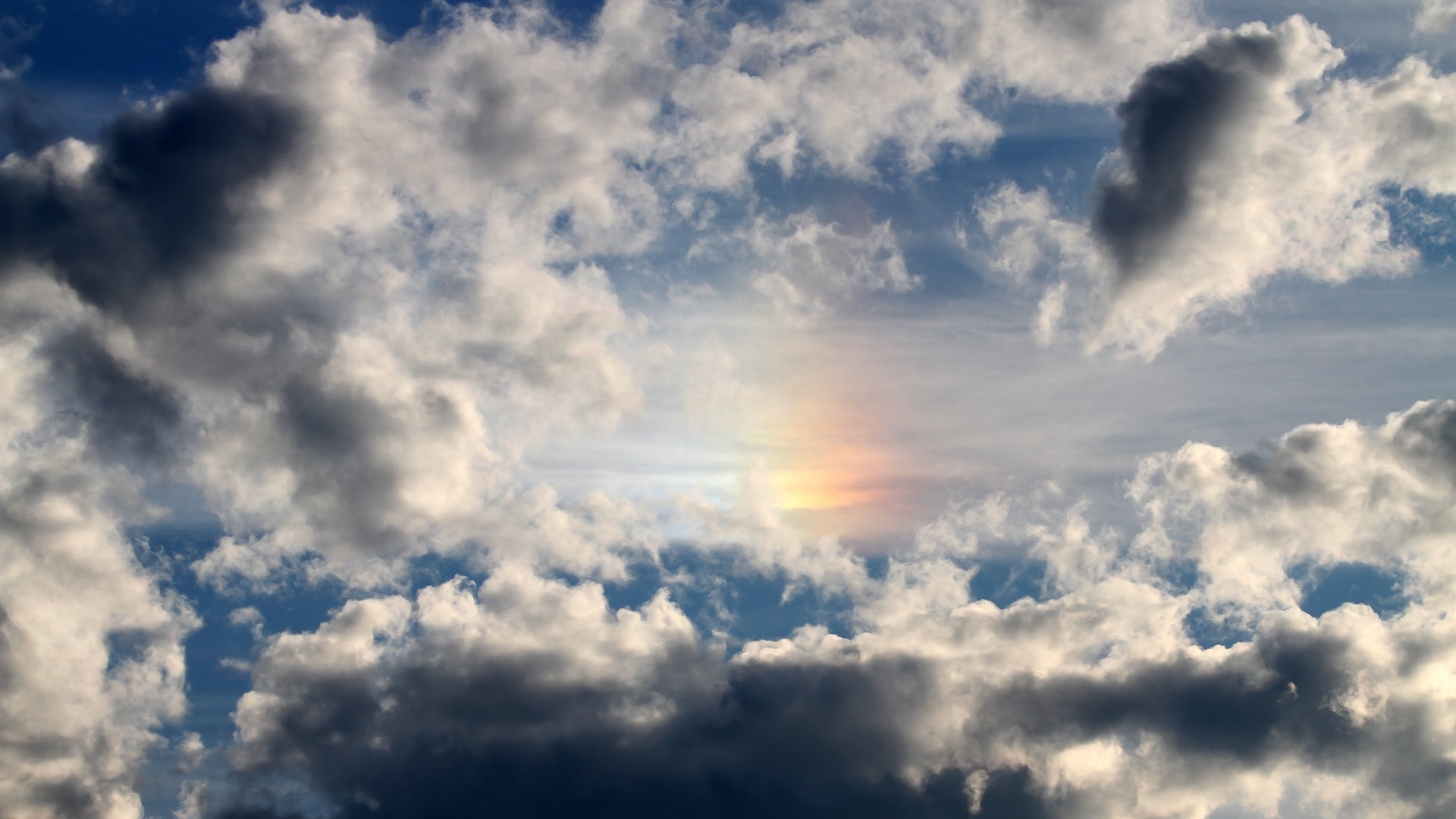 开云体育APP下载-巴西击溃美国，特奥成关键先生，闪耀全场引领胜利浪潮