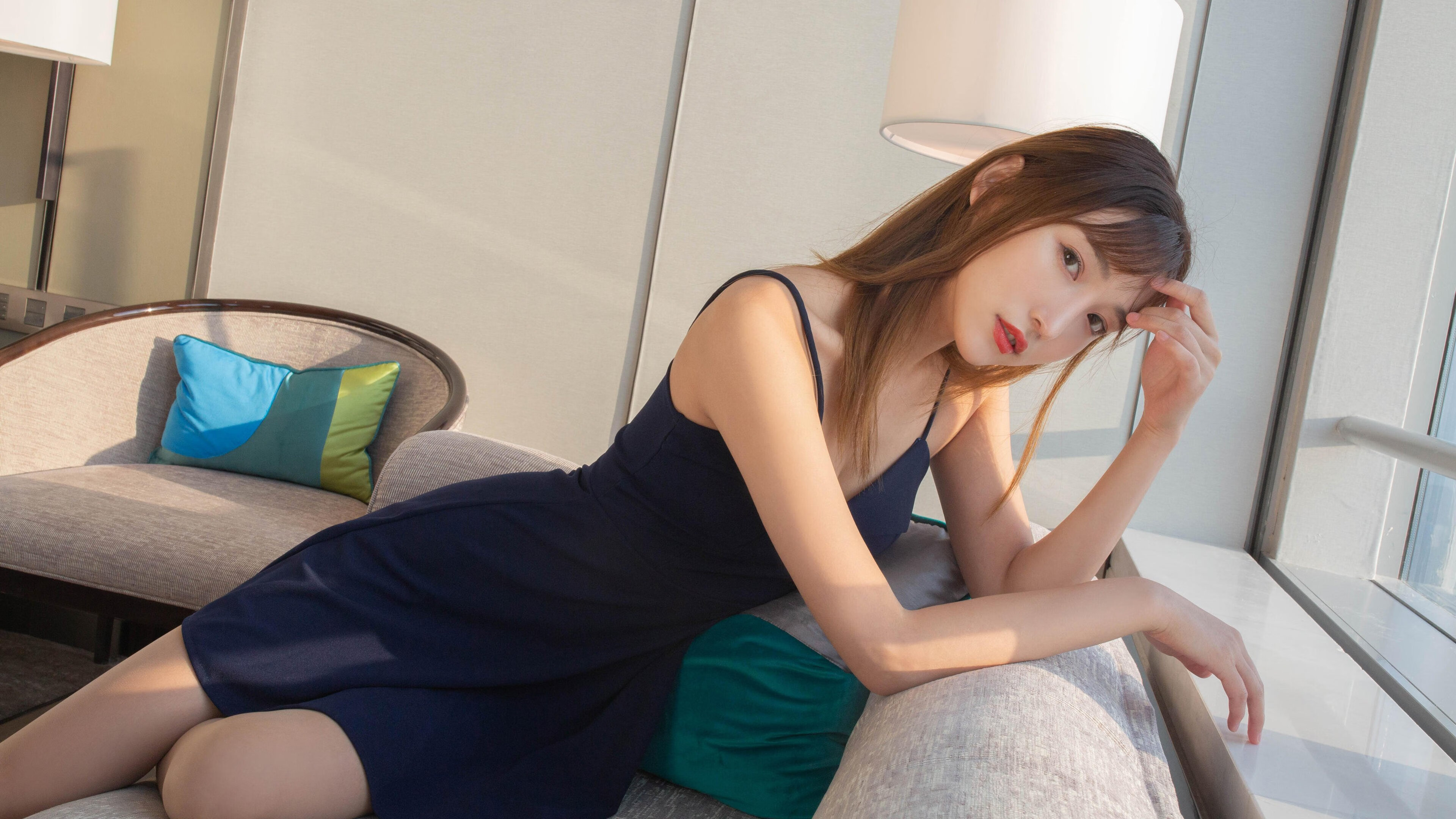 上海队对阵广厦队，利拉德关键时刻，孙铭徽挺身而出